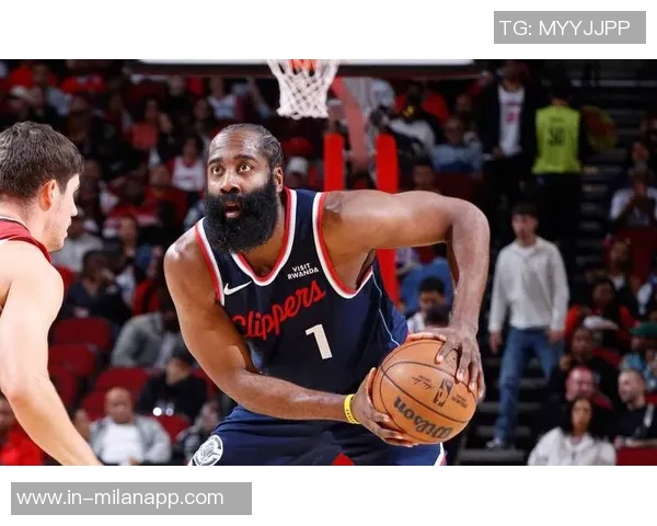 快船半场罚球仅3次哈登与祖巴茨成唯一罚球者引发热议 快船半场罚球仅3次哈登与祖巴茨成唯一罚球者引发热议